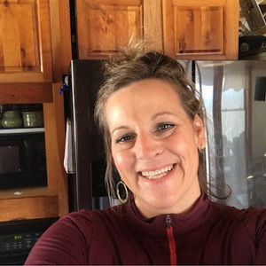 Meet your Posher, Carrie